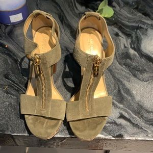 Women’s micheal khors heels